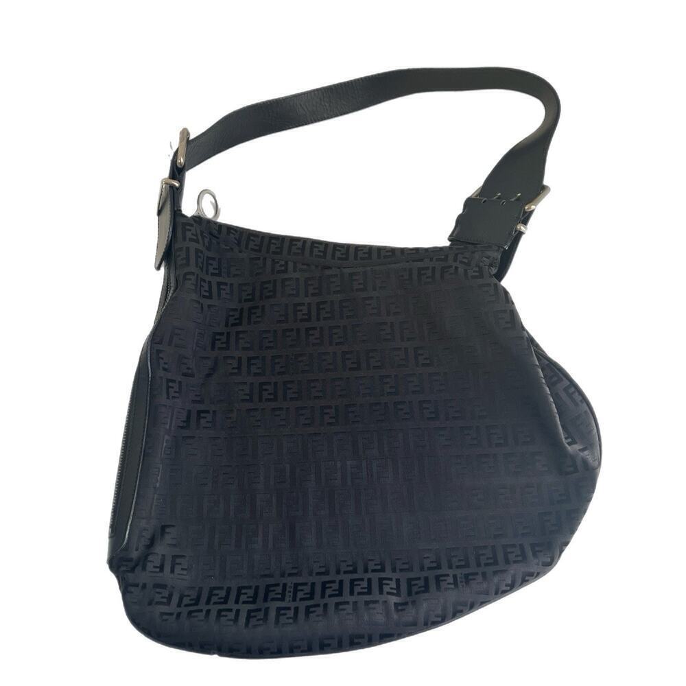 Authentic Fendi Vintage Zucca Canvas And Leather Oyster Bag Black Zip Closure